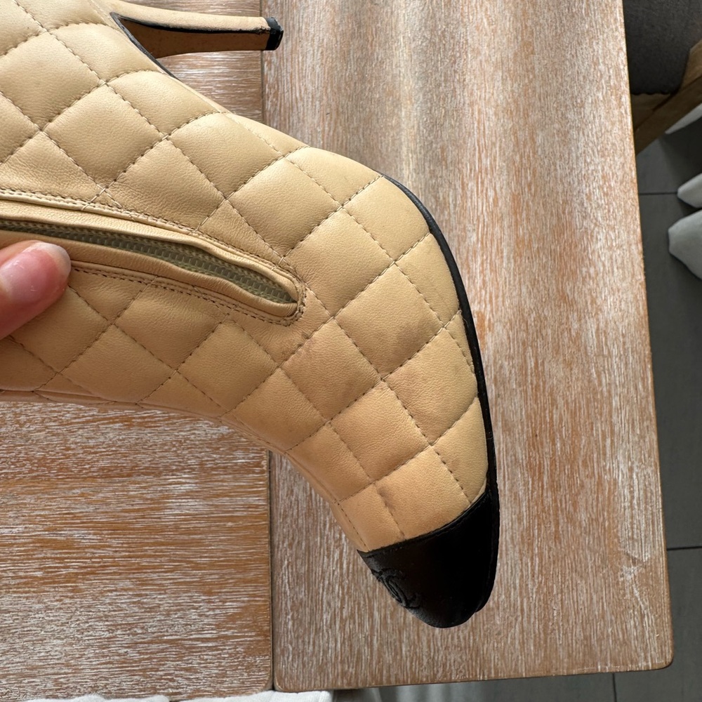 Chanel Quilted Tan and Black Women's Shoes - Picture 9 of 10